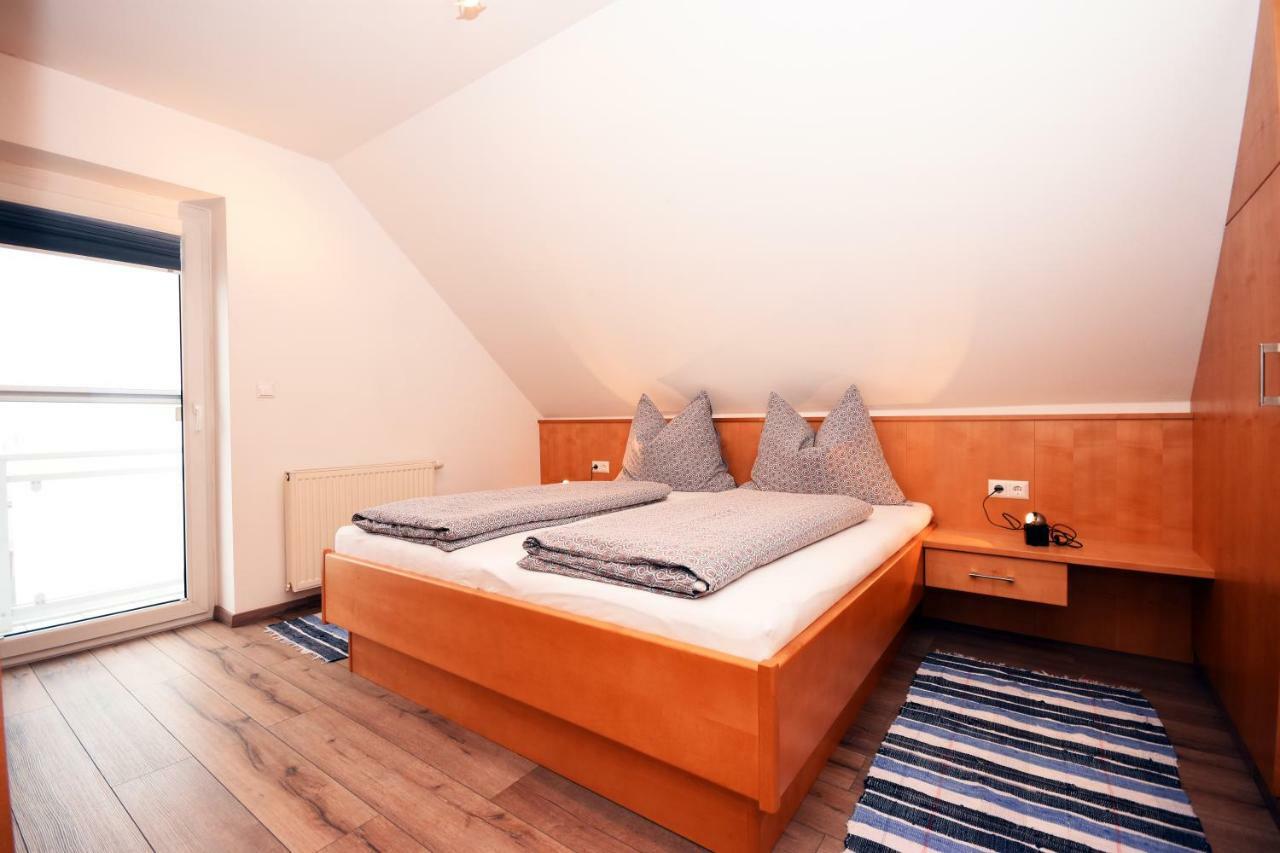 Ferienwohnung Loipersdorf ลอยแพร์ดอร์ฟ เบ เฟิร์สเทนเฟลด์ ภายนอก รูปภาพ