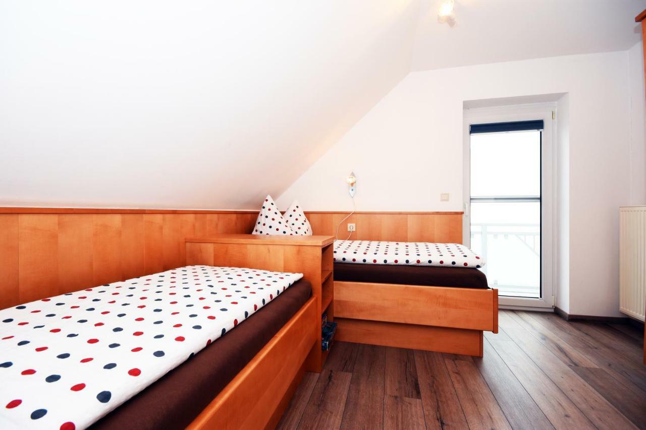 Ferienwohnung Loipersdorf ลอยแพร์ดอร์ฟ เบ เฟิร์สเทนเฟลด์ ภายนอก รูปภาพ